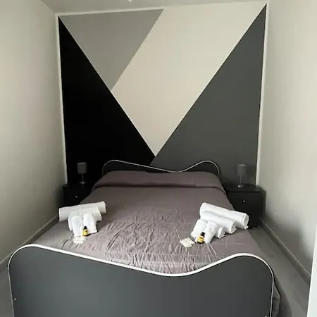 Tommy House Apartment *